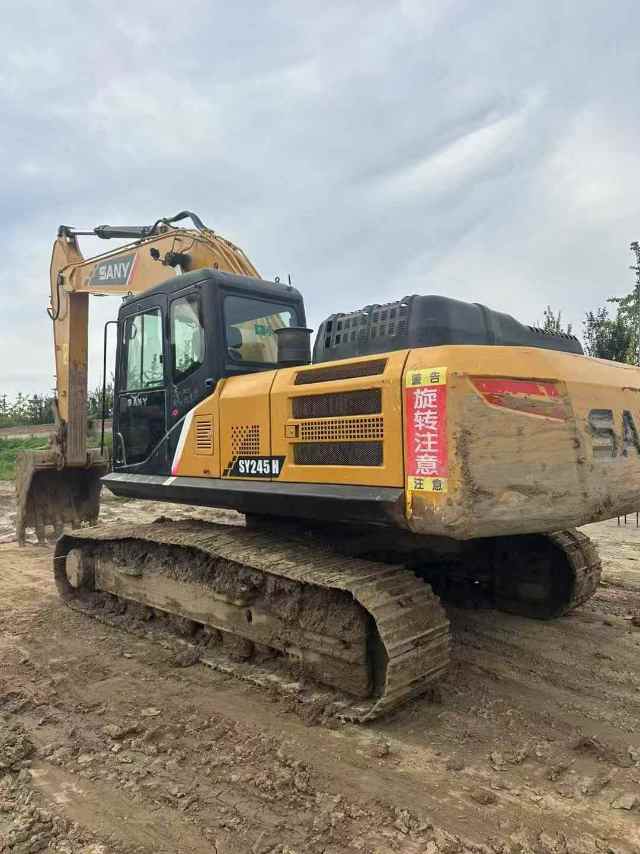 Used Sany SY245H Excavator 2018 Model