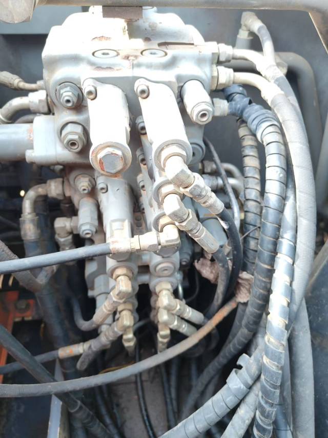 Used Hitachi ZX60 Excavator 2019 Model / 6