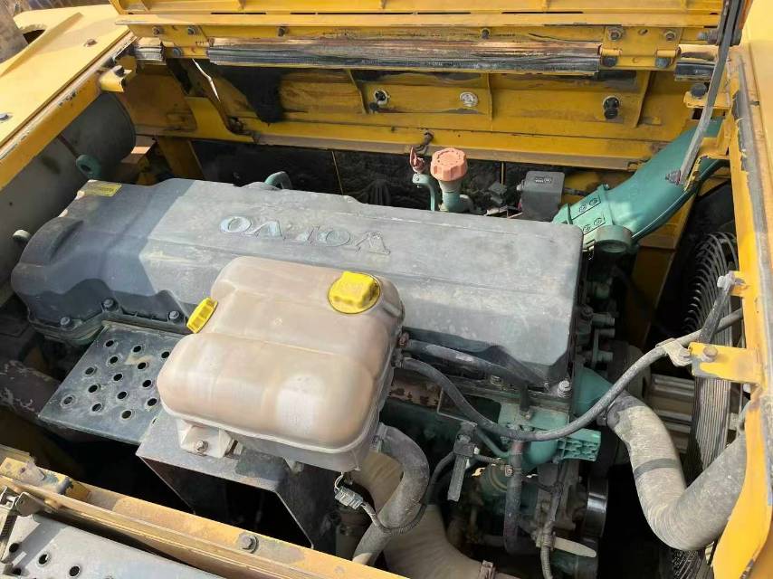 Used Volvo EC380DL Excavator 2019 Model / 6