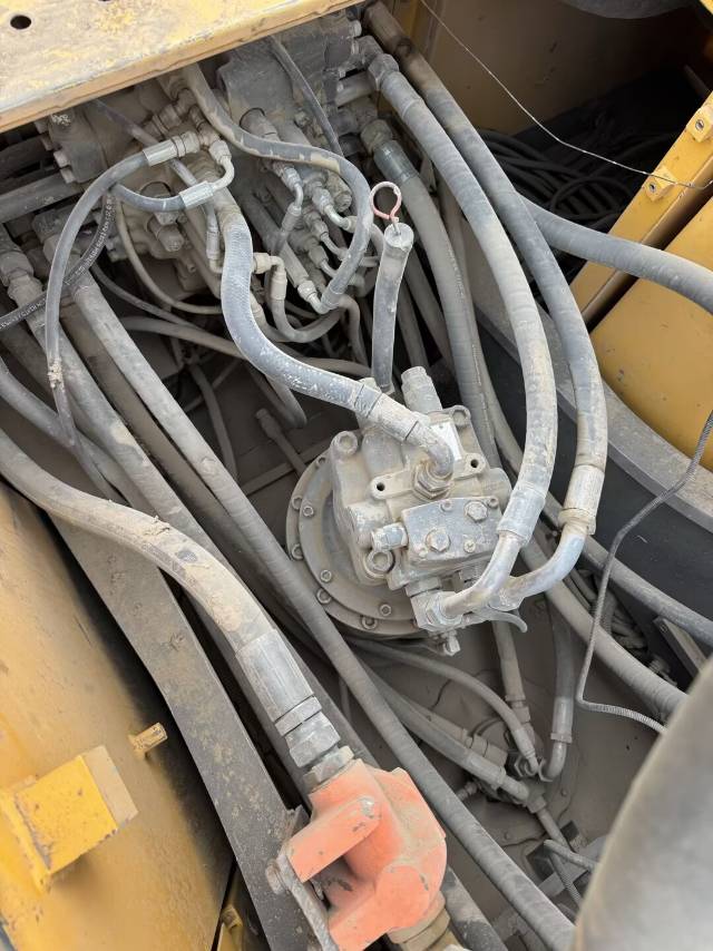 Used Volvo EC210B Excavator 2020 Model / 5