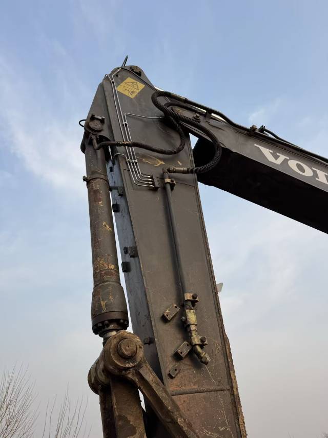 Used Volvo EC210B Excavator 2020 Model / 7