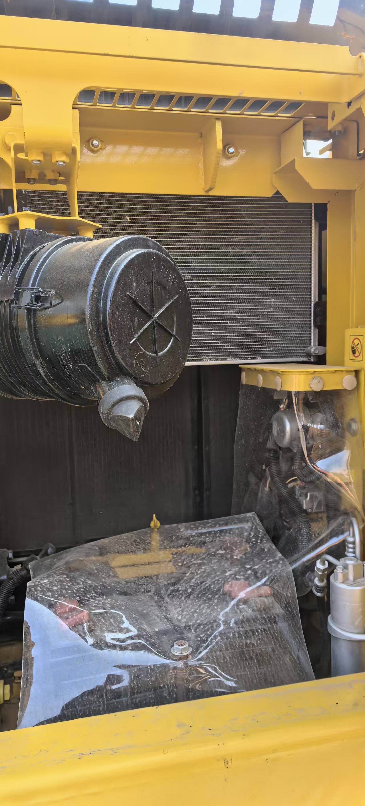 Used Komatsu PC130-8 Excavator 2025 Model / 9