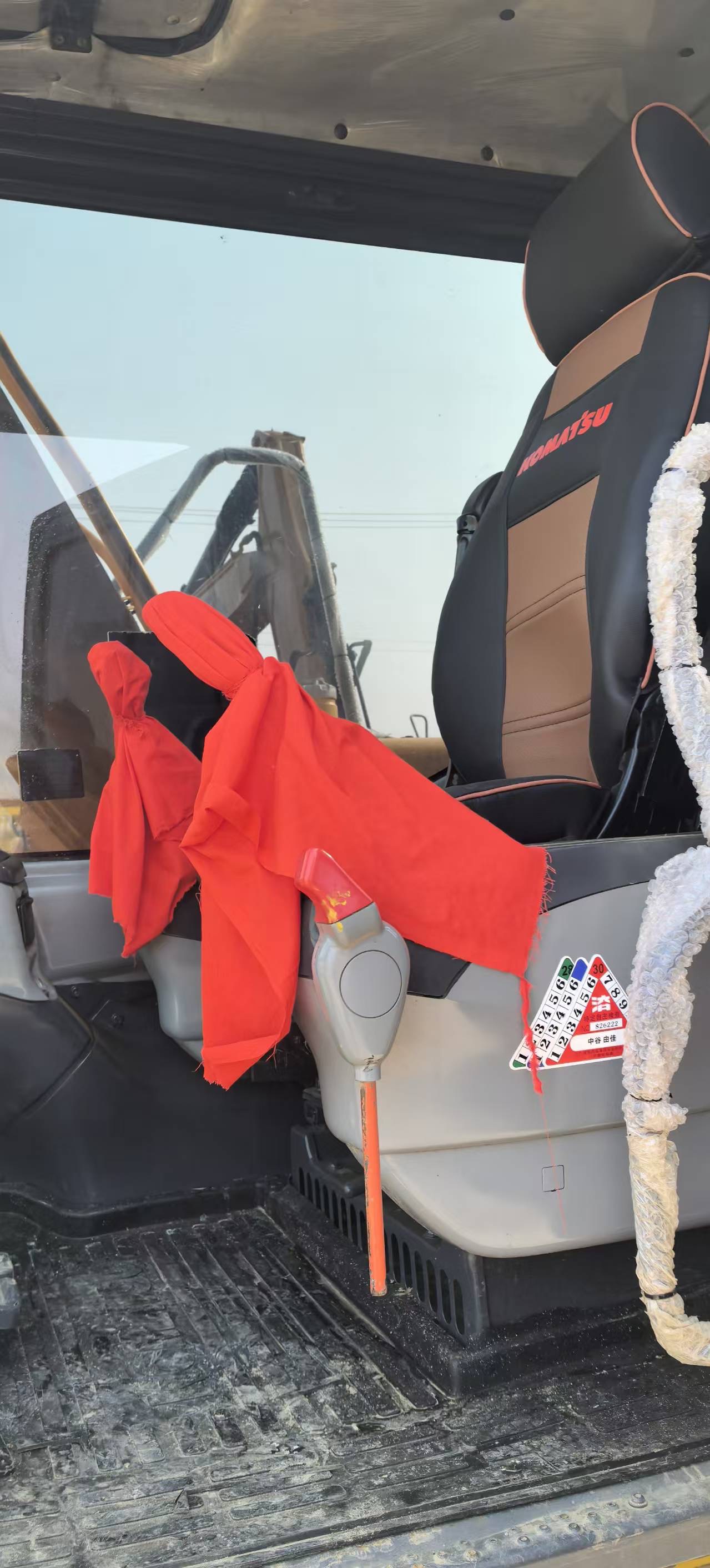 Used Komatsu PC130-8 Excavator 2025 Model / 8