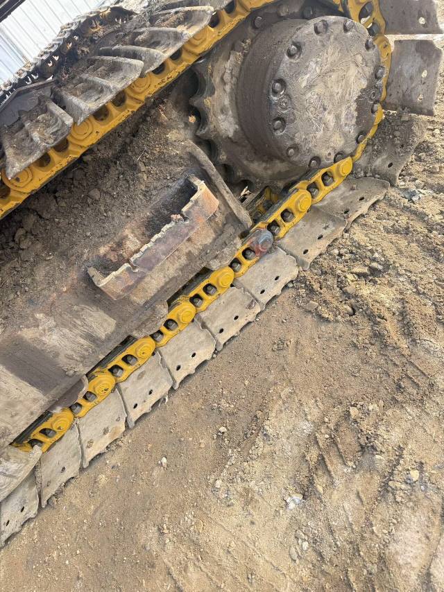 Used Hitachi 120 Excavator 2015 Model / 2