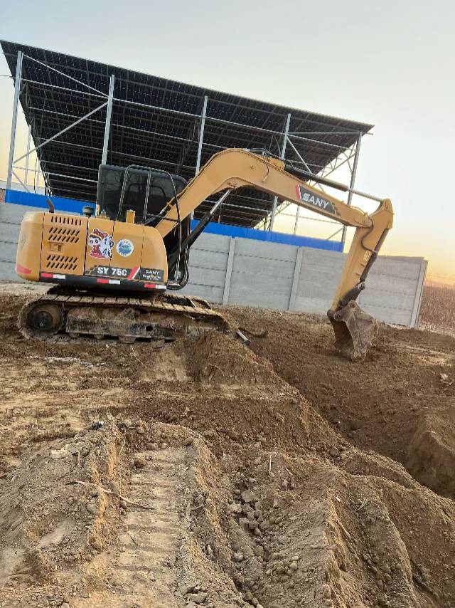 Used Sany SY75 Excavator 2020 Model / 2