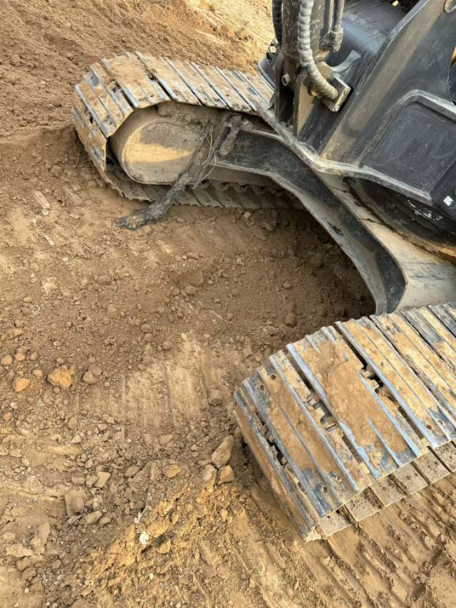 Used Sany SY60 Excavator 2022 Model / 4