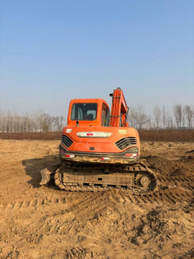 Used Doosan DX75 Excavator 2020 Model / 3