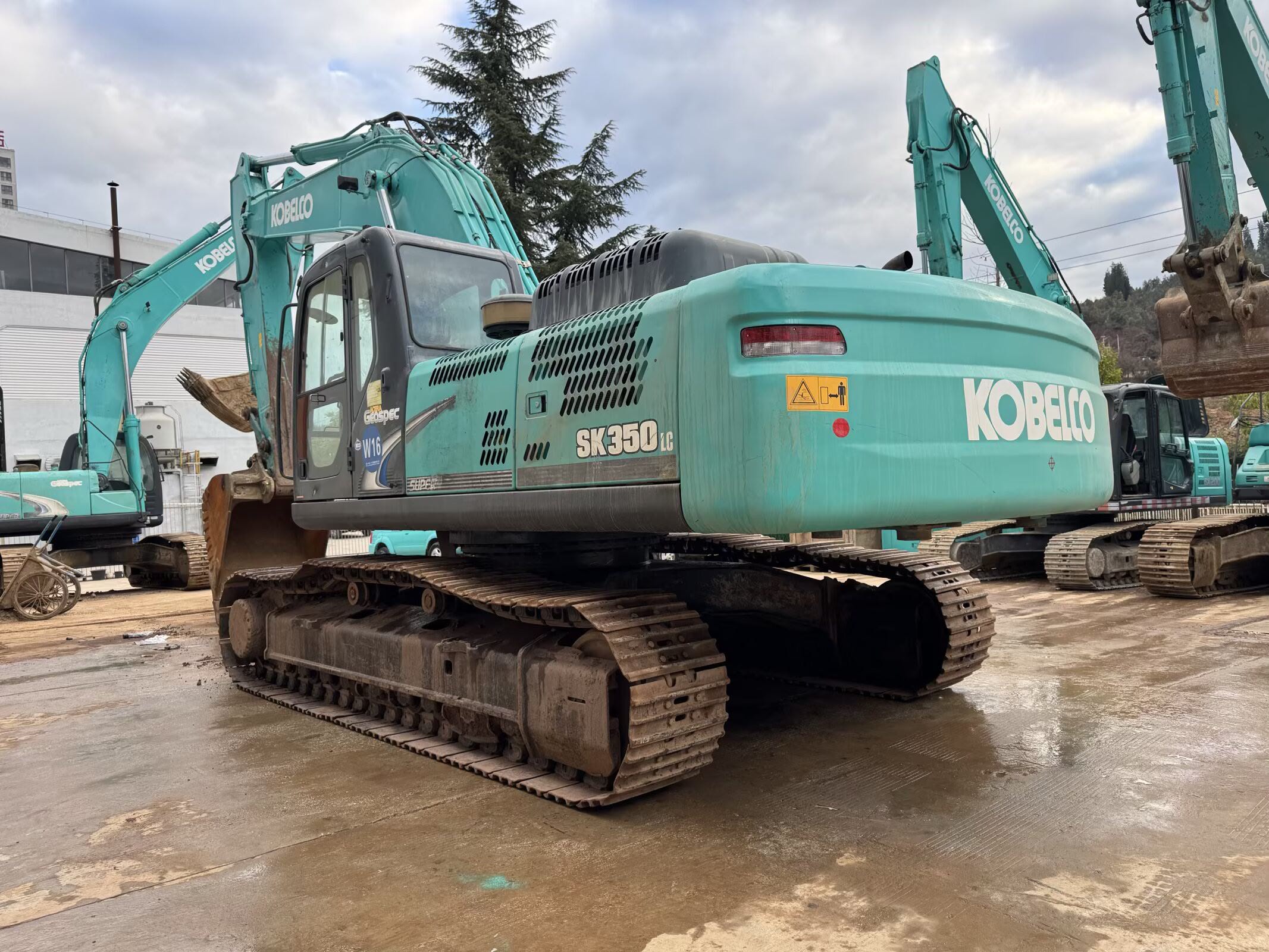 Buy Kobelco 350 Used Excavator / 1