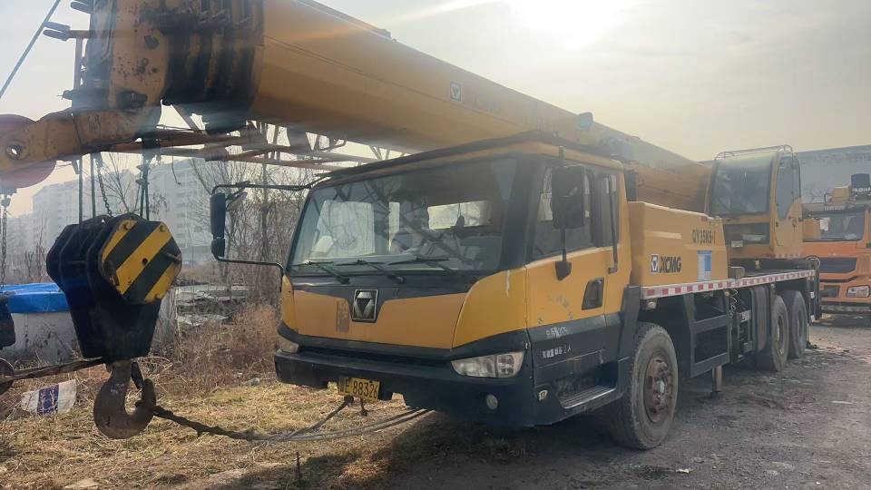 Buy XCMG XCT12K5-1 Used Crane