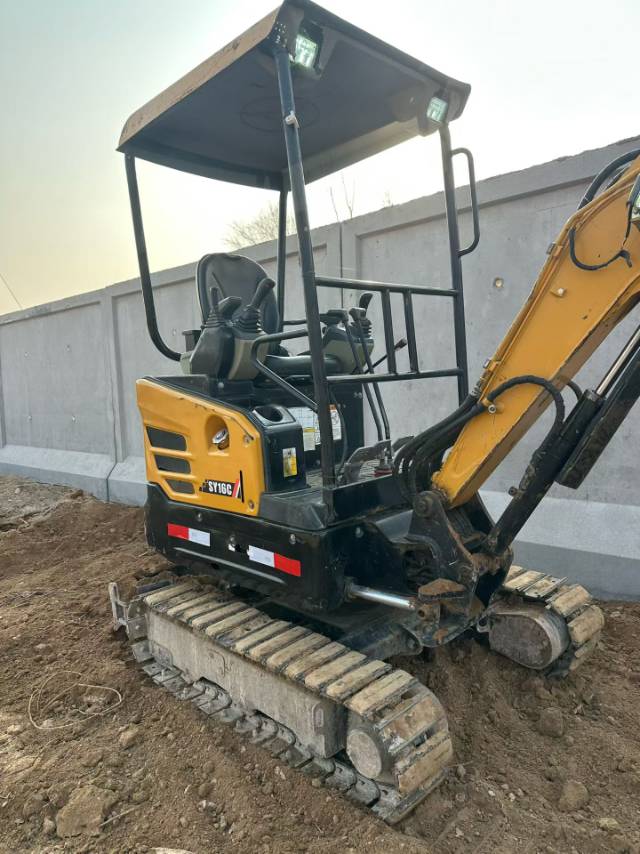 Used Sany SY16C Excavator 2023 Model / 8