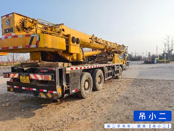 Used XCMG 25k Crane 2011 Model / 4
