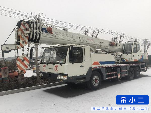 Buy Zoomlion QY25V531 Used Crane