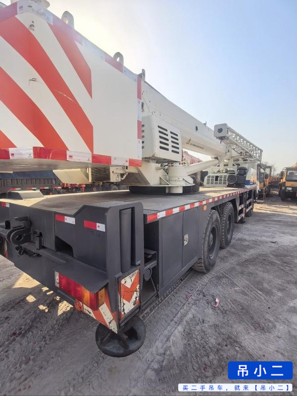 Buy Zoomlion QY25V531 Used Crane / 4