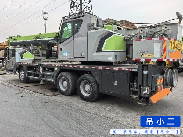 Buy Zoomlion 251E Used Crane / 7
