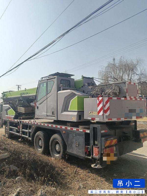 Buy Zoomlion ZTC251VE562 Used Crane / 4