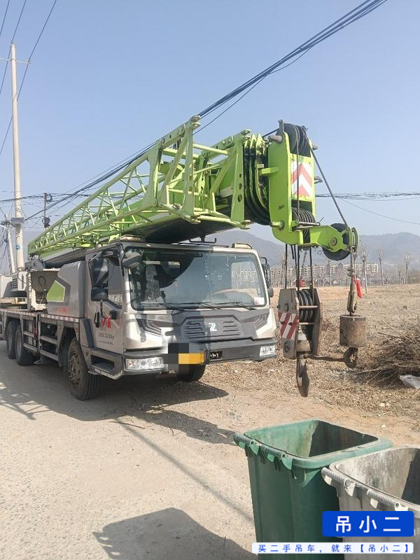 Buy Zoomlion ZTC251VE562 Used Crane / 2