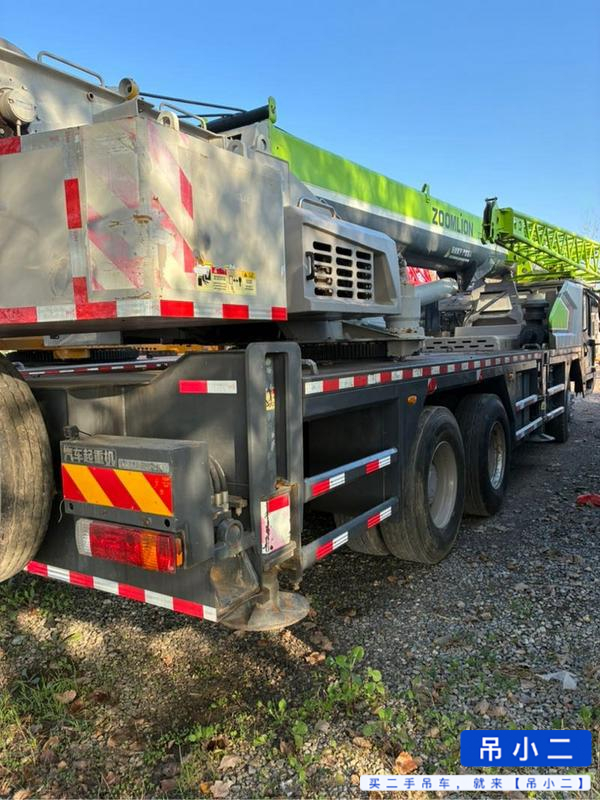 Buy Zoomlion 251E Used Crane