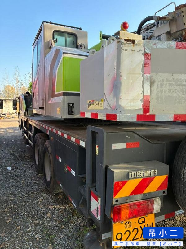 Buy Zoomlion 251E Used Crane / 2