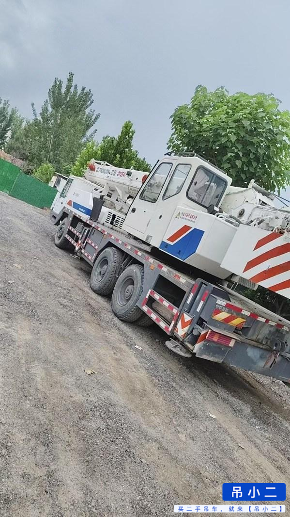 Buy Zoomlion QY25V531 Used Crane