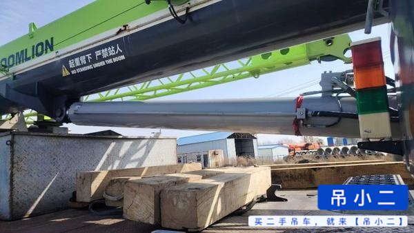 Buy Zoomlion ZTC251VE562 Used Crane / 3