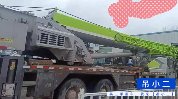 Buy Zoomlion ZTC251VE562 Used Crane / 2