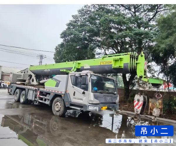Buy Zoomlion ZTC251VE562 Used Crane