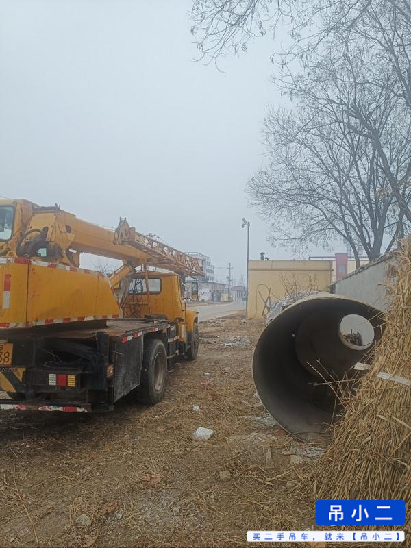 Used XCMG 8b Crane 2012 Model / 3