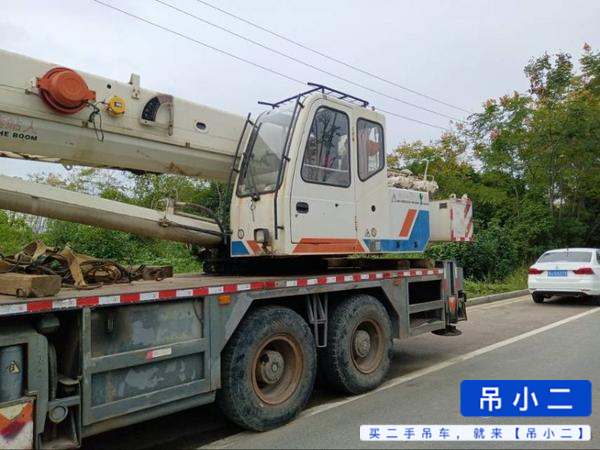 Buy Zoomlion QY25V531 Used Crane / 2