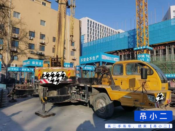 Used XCMG 20B Crane 2012 Model / 4