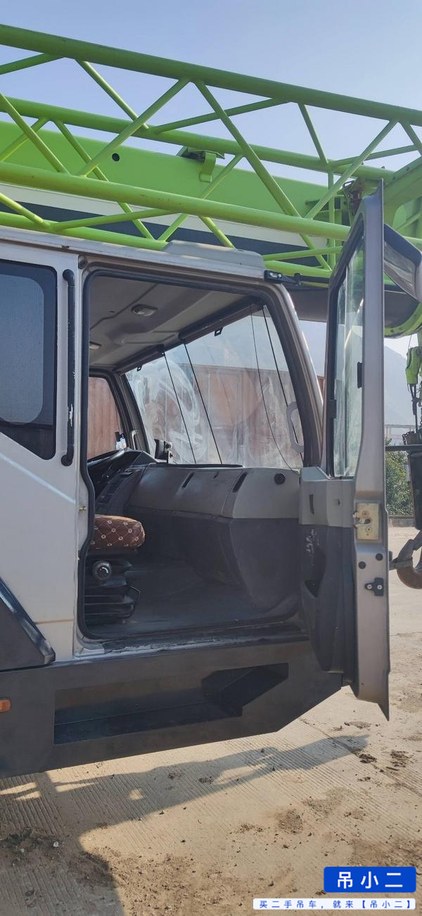 Buy Zoomlion 20V5 Used Crane / 3