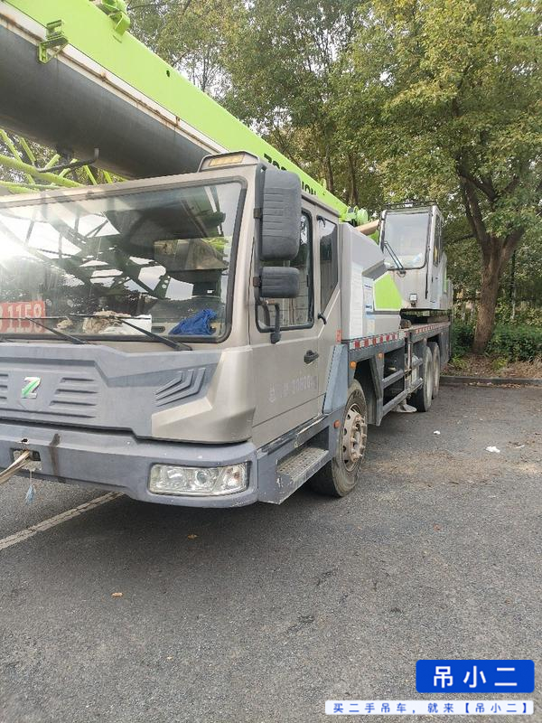 Buy Zoomlion ZTC201V551 Used Crane / 2