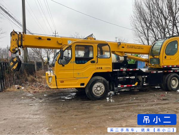 Used XCMG 12b Crane 2014 Model / 3