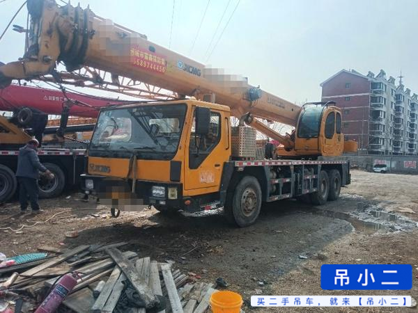 Buy XCMG QY20G Used Crane