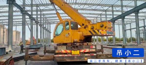 Used XCMG 25K Crane 2010 Model / 2