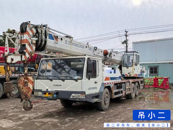 Buy Zoomlion 25V Used Crane / 2