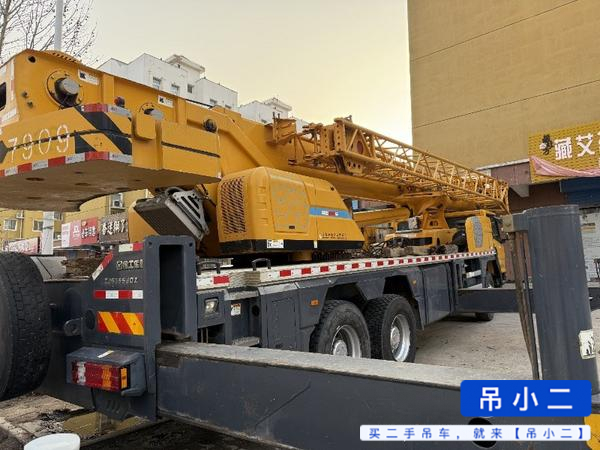 Used XCMG XCT35 Crane 2019 Model / 3