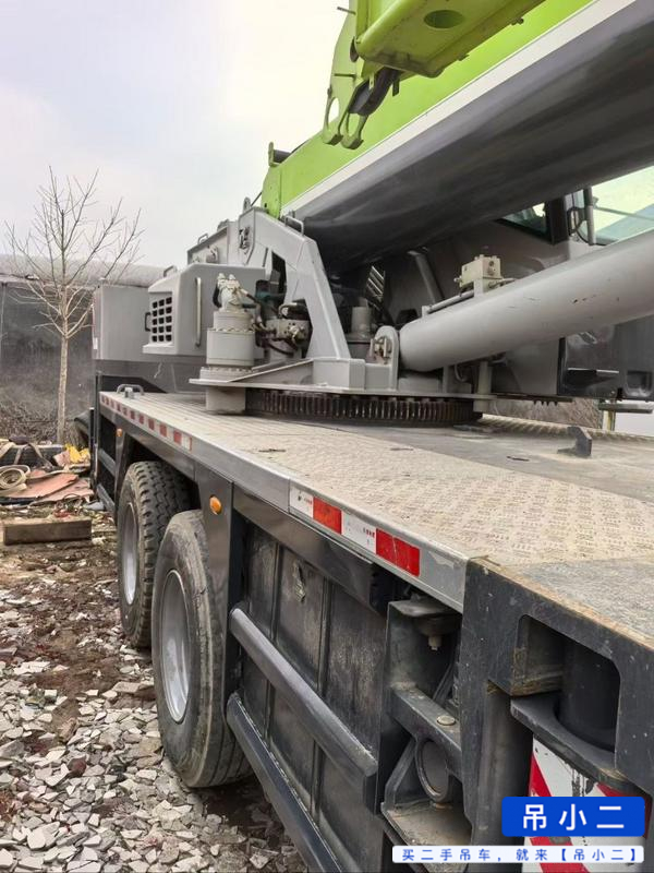 Buy Zoomlion 251E Used Crane / 5