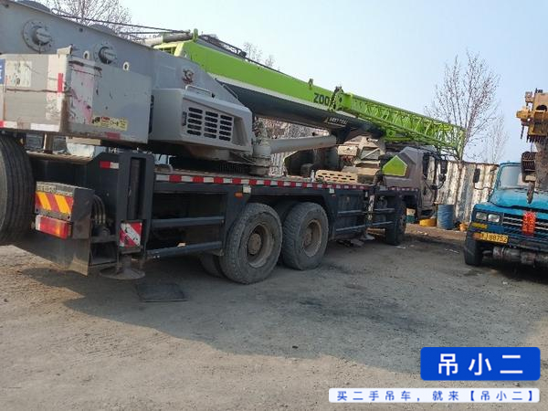 Buy Zoomlion 251E Used Crane / 3