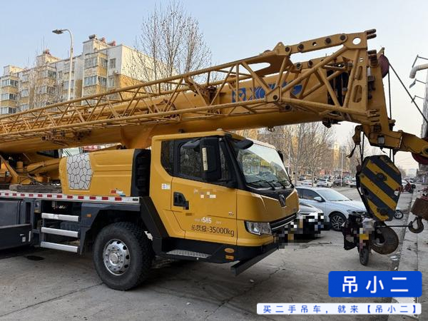 Used XCMG XCT35 Crane 2019 Model / 4