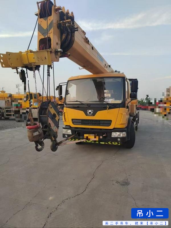 Used XCMG XCT12L4 Crane 2020 Model / 2