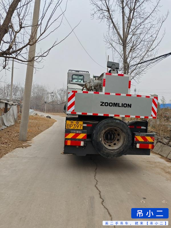 Buy Zoomlion 25lE5 Used Crane / 3