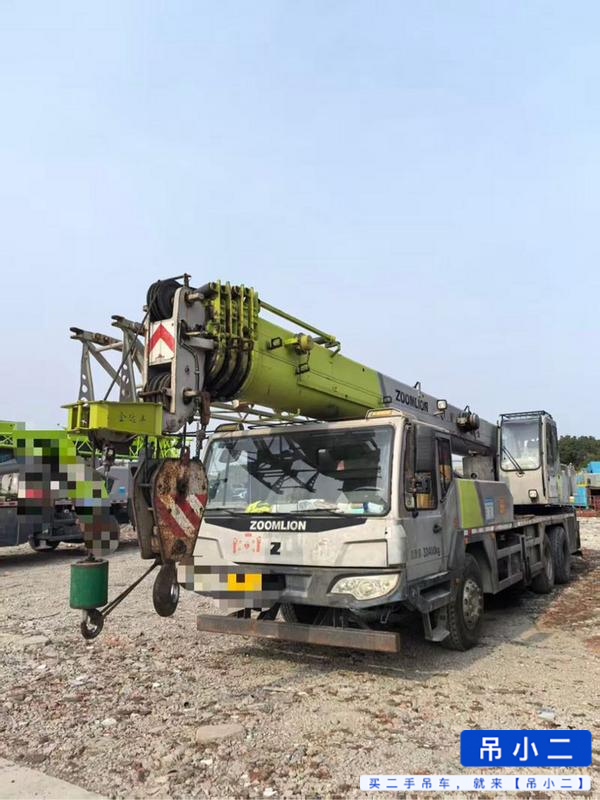Buy Zoomlion QY25V531 Used Crane / 2
