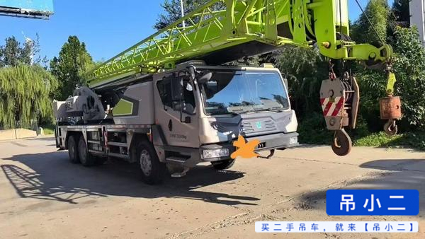 Buy Zoomlion ZTC251VE562 Used Crane