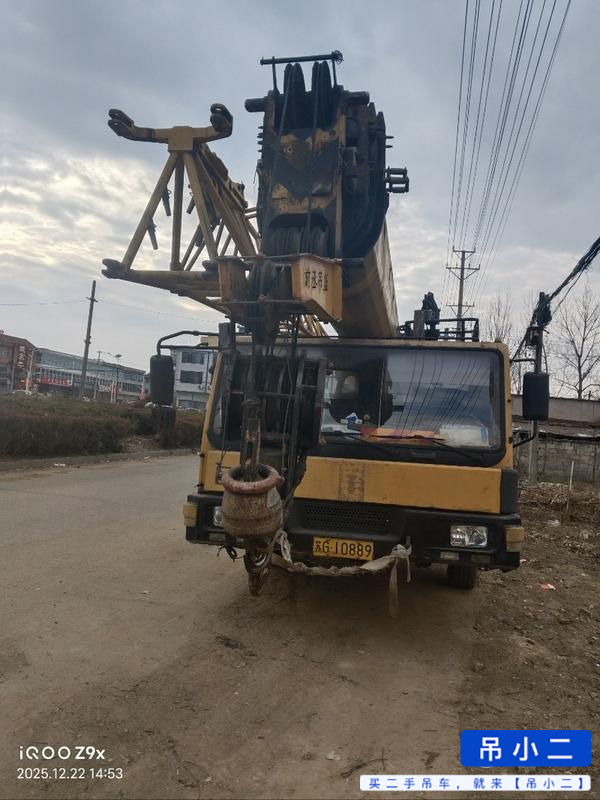 Buy XCMG 25K Used Crane / 2 Used XCMG 25K Crane 2010 Model / 2