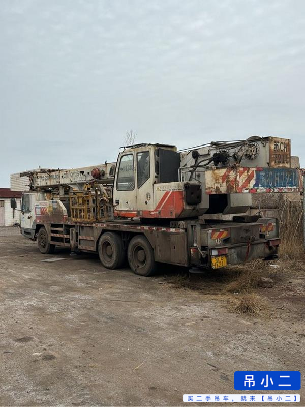 Buy Zoomlion 25V Used Crane / 3