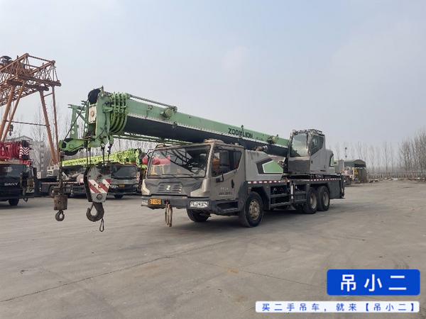 Buy Zoomlion 25E Used Crane / 2