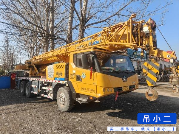 Buy XCMG XCT16 Used Crane / 2 Used XCMG XCT16 Crane 2018 Model / 2
