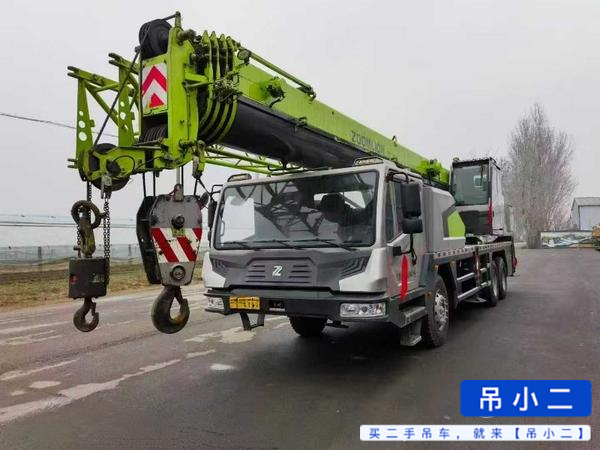 Buy Zoomlion ZTC251VE562 Used Crane / 3