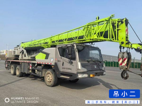 Buy Zoomlion 250A Used Crane