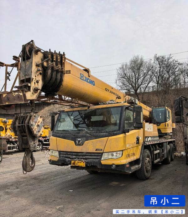 Buy XCMG 25k5A Used Crane / 1